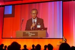 菊地社長が２５年度方針を説明した