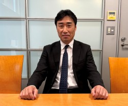 市川進一社長