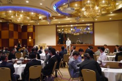 前夜祭食事会の様子