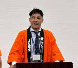 初陣開催であいさつに立つ澁谷部会長