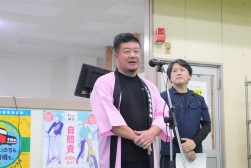 段浦芳則小売振興委員長は「ＪＵテントリ夏まつり」を告知した
