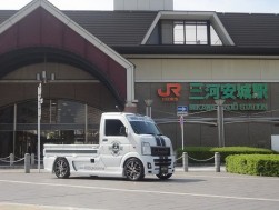 おしゃれな軽トラックバージョン