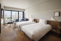 明るく広々とした客室でホテルステイを豊かなものに
