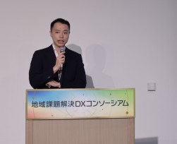 COCO髙橋社長が登壇