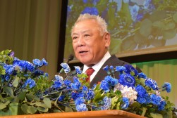 来賓あいさつを行うＮＴＰホールディングス・小栗社長