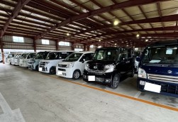軽自動車も多数