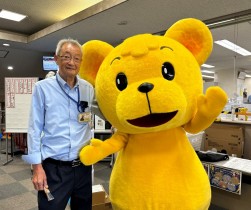 JUのマスコットキャラクター「子グマのマーくん」が来場