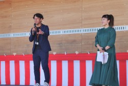 塚本実行委員長が開催のあいさつ