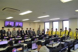 中四国各県ＪＵの青年部会長らが登壇した