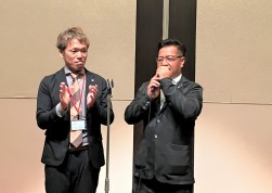 ＪＵ佐賀の流通事業をけん引する大宅流通委員長と西村青年部会長