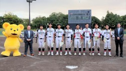 大会終了後に行われた記念撮影