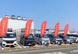 良質車を多く並べ、中古車小売りを強化