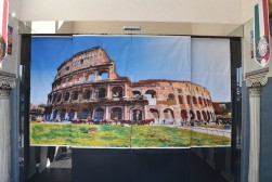 イタリアンピザにちなんだ飾りつけで開催を盛り上げた