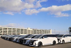 アルファード／ヴェルファイアの品揃えも西日本瑞いつ