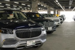 高額輸入車の出品も多い