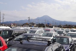 出品ヤードからは大山が見渡せる