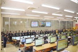 全国から約８０名の青年部員が応援に駆け付けた