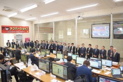 全国から約８０名の青年部員が応援に駆け付けた