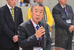 来賓を代表してあいさつを述べるＪＵ中部・萩原流通委員長