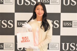 取引1台賞で「551蓬莱豚まん4個と焼売6個」を進呈