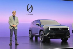 ホンダは三部敏宏社長がブリーフィングを行い「Ｈｏｎｄａ　０」シリーズを披露した（写真のクルマはＨｏｎｄａ　０　α）