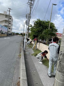 店舗周辺で清掃活動を一斉実施