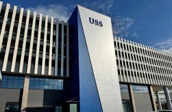 ＵＳＳ横浜新会場外観