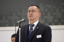 枝村流通委員長が感謝の言葉を述べた