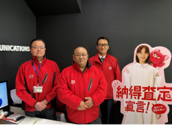 「アップル横浜根岸店」のスタッフ