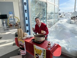 大好評の振る舞いぜんざいでおもてなし