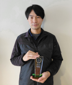 優勝した鈴木宏彰氏