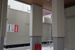 停電時に稼働する非常用発電設備