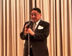 千﨑会長理事長が乾杯のあいさつ
