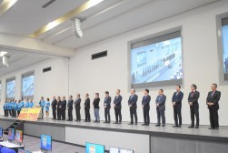 県外から多くの来賓が訪れた