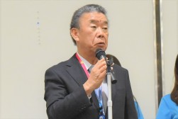 来賓を代表してあいさつを行うJU中部・萩原流通委員長