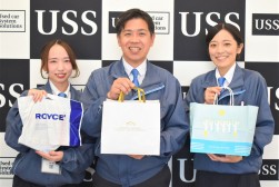 取引１台賞で高級洋菓子を進呈