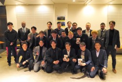 講演会終了後には記念撮影