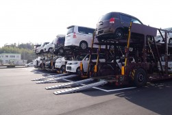 積載車プールには１０台駐車可能