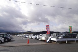 出品ヤードには良質小売りダマが並ぶ