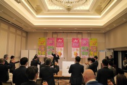盛大な決起大会を開催、スプリング目標必達へ一丸