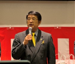 橋本理事長が祝辞