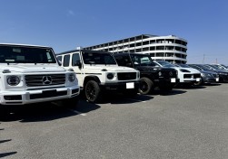 移転後初特設「MB正規ディーラーコーナー」に良質車が並ぶ