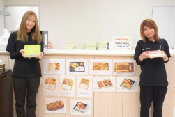 11種類の弁当で来場者をもてなした