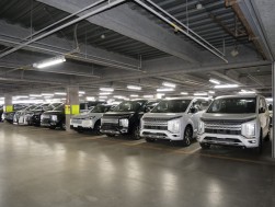 豊富なラインナップが立ち並ぶ