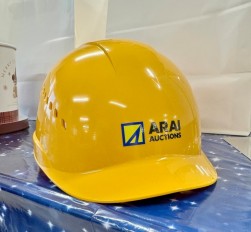 来場記念品にアライオリジナルヘルメット進呈