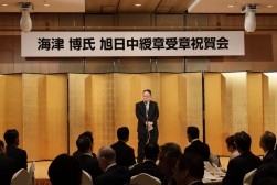 乾杯あいさつは荒井会長