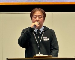 沖中会場長があいさつ
