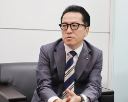 プロトコーポレーション 代表取締役社長 白木 享 氏