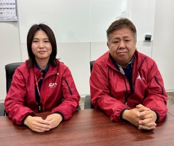 金子室長（左）と滝川会場長