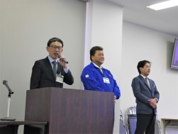 来賓としてＪＵコーポレーションの田中部長があいさつを述べた